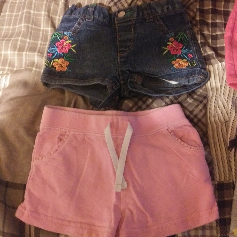 Bundle of 6 girl shorts